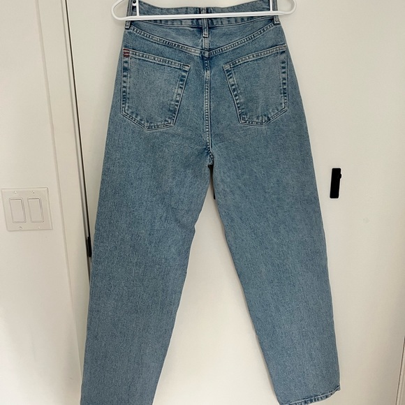 Distressed Jeans - Picture 3 of 5